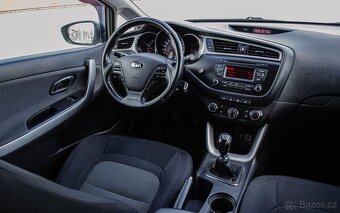 KIA Ceed SW Kombi 1.6 CRDi - 11