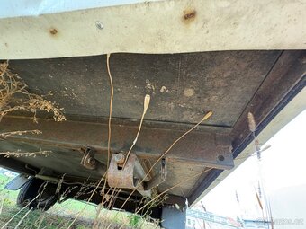 Karavan Wilk - sport 435 - 11