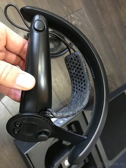 Ovladače Valve Index (Knuckles controllers) - 11