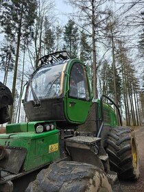 Harvestor john deere 1270e - 11