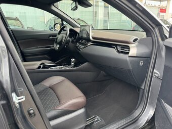 Toyota C-HR Hybrid 1.8 72kW Aut. 78tkm Keyless par. kamera - 11