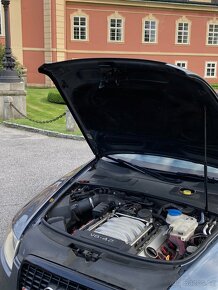 Audi A6 4.2 V8 246kw - 11