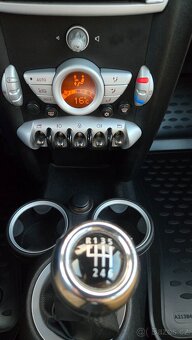 Mini Cooper 1.6 HDi (nafta) - 11