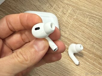 Apple AirPods Pro 2 USB-C - 11