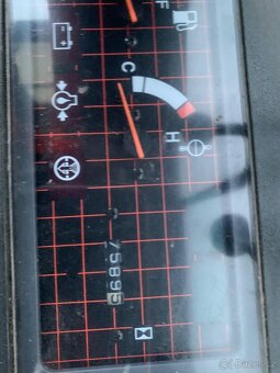 Minibagr Caterpillar 301.8 - 11