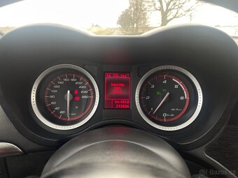Alfa Romeo 159 Sportwagon 2.0 JTD 125 kW - 11