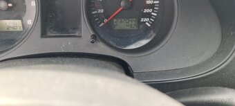 Seat Ibiza 1,4 TDi 51 KW 02/2006...klima - 11