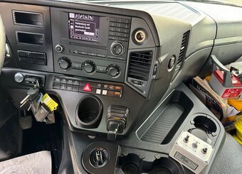 Mercedes-Benz Actros 3243 - domíchávač betonu s pumpou - 11