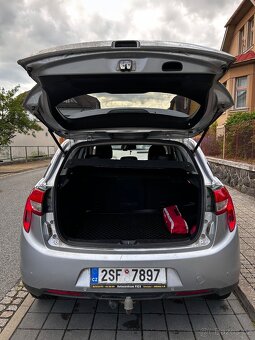 Citroen C4 Aircross - 11