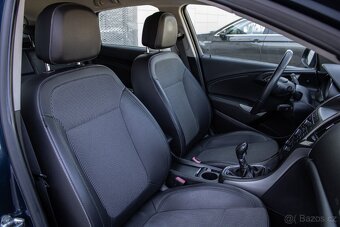 Opel Astra 1.7 CDTI ECOTEC 125k Cosmo - 11