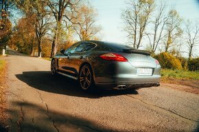 PORSCHE PANAMERA 4S 400HP V8 - 11