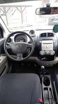 Daihatsu Sirion 1.3  64kW - 11