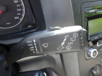 VW Golf 1.9 TDI Variant r.v.2009 (77 KW) STK4/2026 - 11