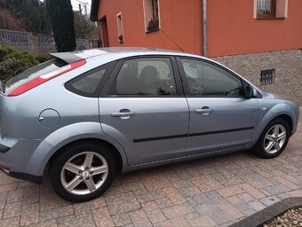 Ford focus 1.6 16v,mod.r.2007,alu,po stk b ČR,Topp - 11