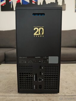 Dobrý den, prodám konzoli Xbox Series X - 11