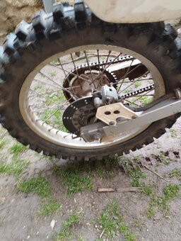 Kawasaki kmx 125 - 11