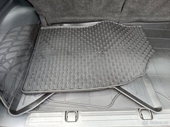 Suzuki grand vitara 2.0 benzín - 11