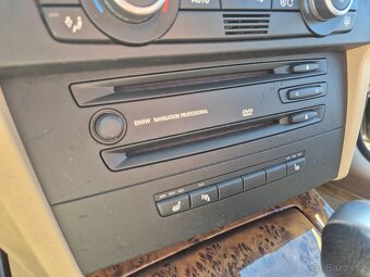 BMW 3 | E91 325i Automat | r.v. 2006 | 240 XXX Km - 11