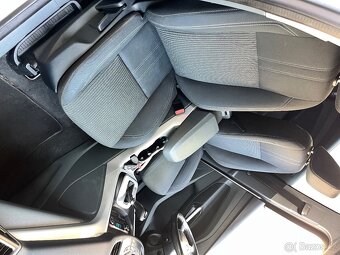 Ford C-Max 2.0TDCI 85kw najeto 158.000 km - 11