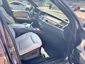 BMW X5 2010 nafta - 11