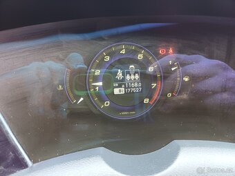 Honda civic 1.8 ivtec 103kw - 11