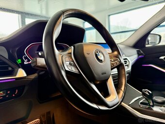 BMW 318d G21 SPORT LED VIRTUAL KAMERA TAŽNÉ 2022 - 11