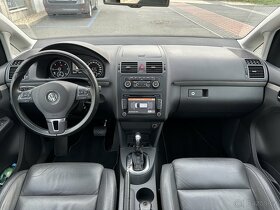 Volkswagen Touran 2.0TDI DSG Highline - 11