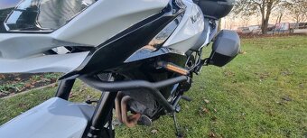 Kawasaki Versys 650 rv. 2015 - 11