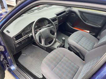 Seat Toledo 1.8i - 11