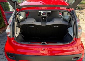 Citroën C1 1,0i / 50 KW serviska benzín - 11