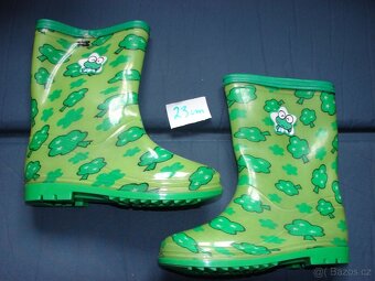 Výprodej od 50kč Dětské boty. Mix dívčích/chlapeckých botek - 11