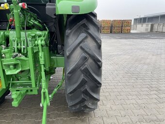 Traktor John Deere 5720 (6033mth) R.v. 2007 - 11