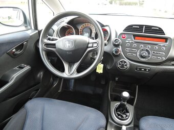 Honda Jazz, 1,2i-VTEC Servis 91tkm 2014 - 11
