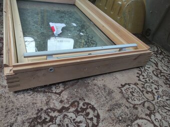 Stresni okno Velux - 11
