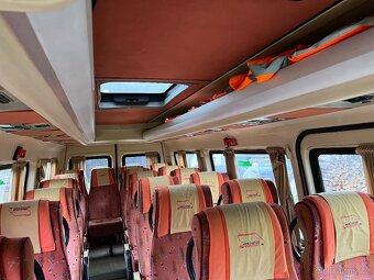 Prodám mercedes sprinter 413 cdi Bus - 11
