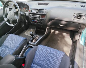 Honda Civic 1.6 Vti - 11