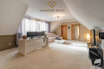 Prodej rodinného domu 8+1, pozemek 845m2, Kozojedy - 11