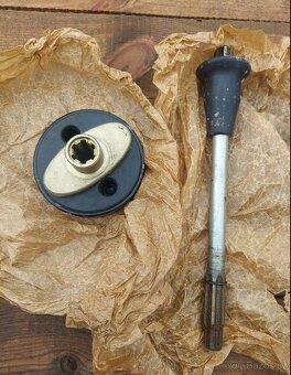 Originální díly z vojenského depozitu Dněpr Ural M72 K750 - 11