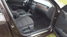 Škoda Superb Combi - 11