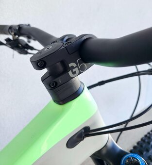 Horské kolo Canyon Strive CF 7.0 Carbon 2021 29″ - 11