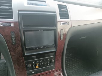 CADILLAC ESCALADE 6,2 4x4 - 11