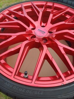 LETNÍ SADA 5×108/20" -PNEU 235/30/20 KUMHO - 11