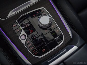 Bmw X7 M60i - 11