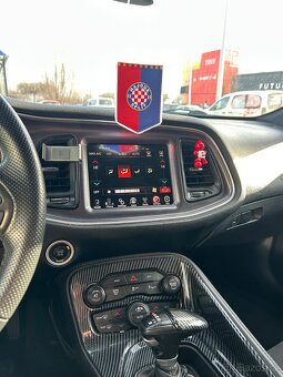 Dodge Challenger 5.7 HEMI R/T - 11