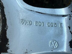 Original ALU kola VW 16" 6,5J ET51 + zimní pneu 215/65/R16 - 11