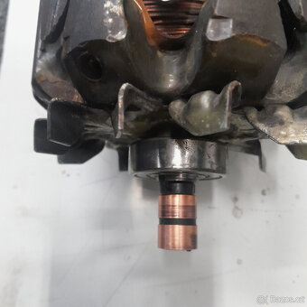 0 121 615 002 Alternátor originál BOSCH 14V/150A - 11