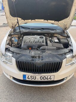 Škoda Superb II 2.0TDi 103kw DSG - 11
