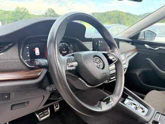 Škoda OCTAVIA IV SCOUT 2.0 TDi 4x4 MATRIX PANORAMA KAMERA - 11