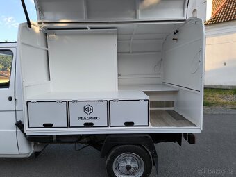 Pojízdná prodejna foodtruck  piaggio ape tm - 11