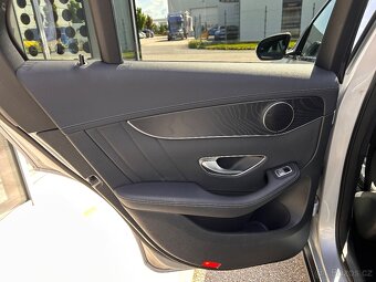 Prodám Mercedes-Benz GLC 220d 4MATIC AMG - 11